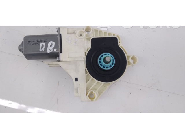 Píst 8K0959802A   Audi Q7 4L    CAS 