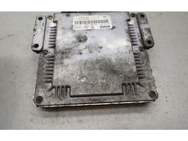 Řídící jednotka 0281011102, 8200222133   Renault Scenic I 2000