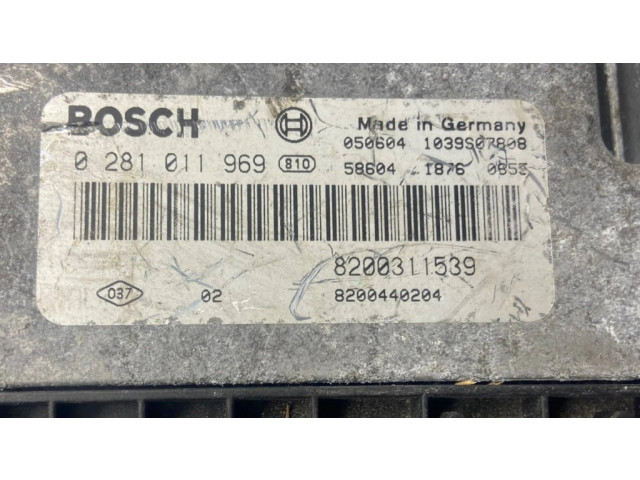 Řídící jednotka 8200311539, 8200440204   Renault Laguna II 2002