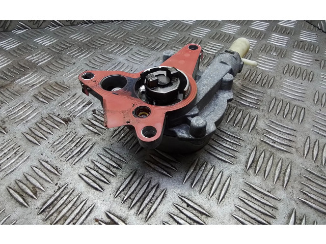 Вакуумный насос 146508418R   Nissan Navara D23 2017