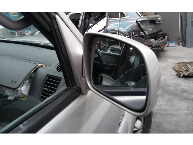 Zpětné zrcátko  levé Hyundai Terracan 2003    