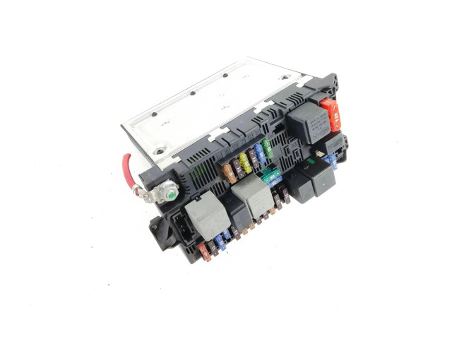 Блок предохранителей 2115457301   Mercedes-Benz CLS C219    