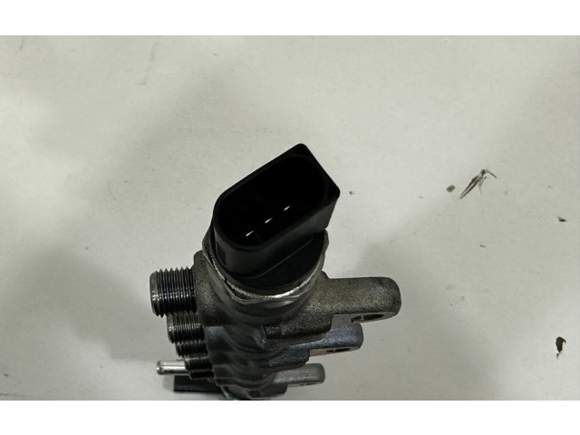 Vstřikovač 8511626, 8514154   BMW 4 F32 F33  pro naftový motor 2.0 B47 D20 A 