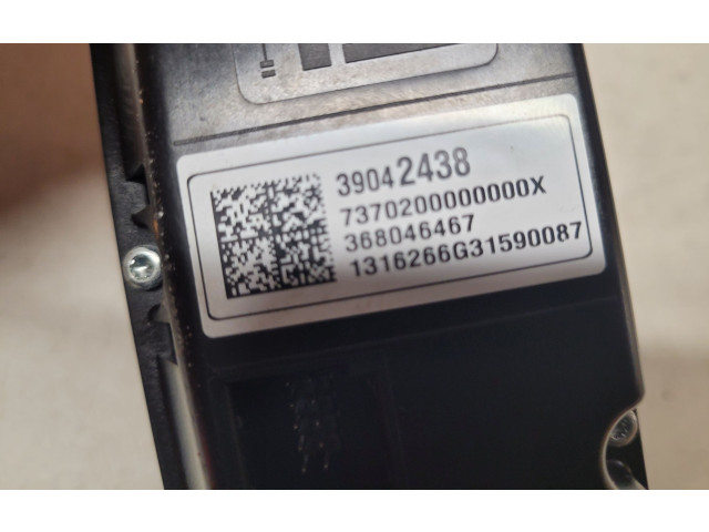 Блок управления климат-контролем 39042438, 7370200000000X   Opel Astra K