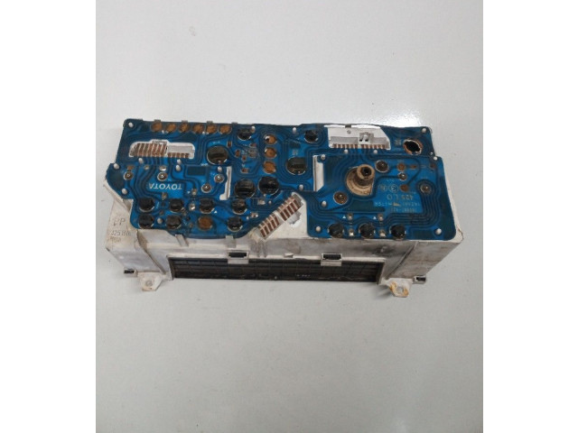 Панель приборов -95N13, 156-120   Toyota Hiace (H50, H60, H70)       