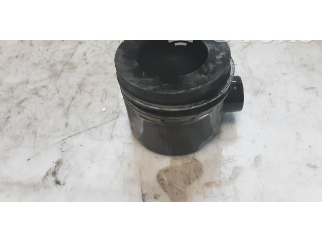 Píst 8372T, 3R2   Audi A6 S6 C7 4G     