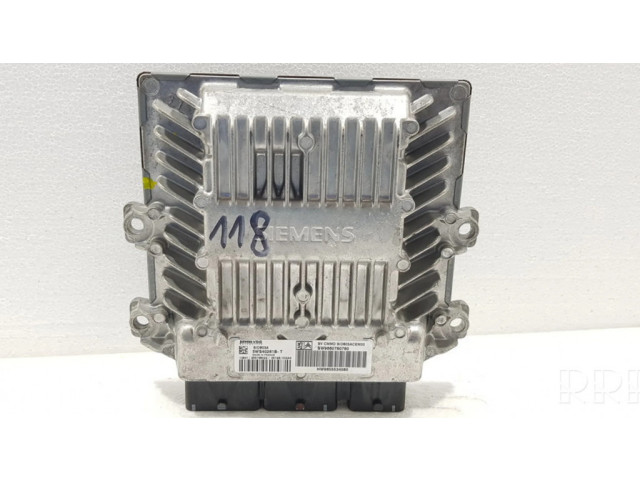 Блок управления двигателем ECU