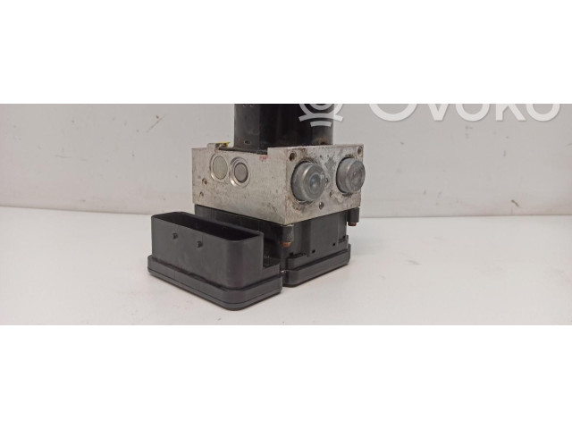Jednotka ABS 30681619   Volvo XC70 2010