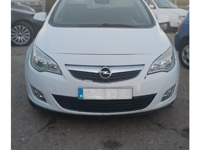 Volant Opel Astra J 2012   