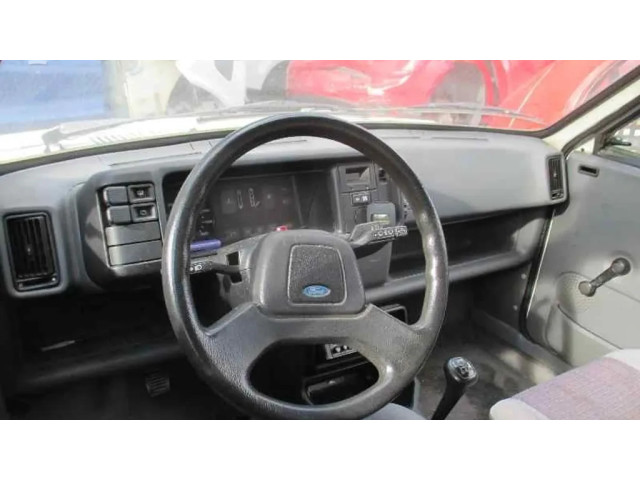 Zpětné zrcátko  Ford Fiesta 1987  NEGRO, MANUAL  
