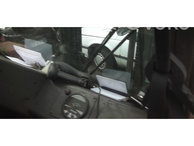 Ручка стеклоочистителей 7700780319   Renault 25