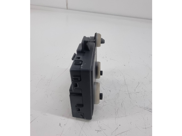 Поршень Блок управления дверью  5Q0959592F  Audi Q2 -  