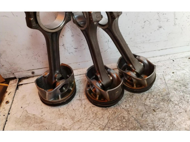  Поршень  26CZ01C  Renault Sandero I  