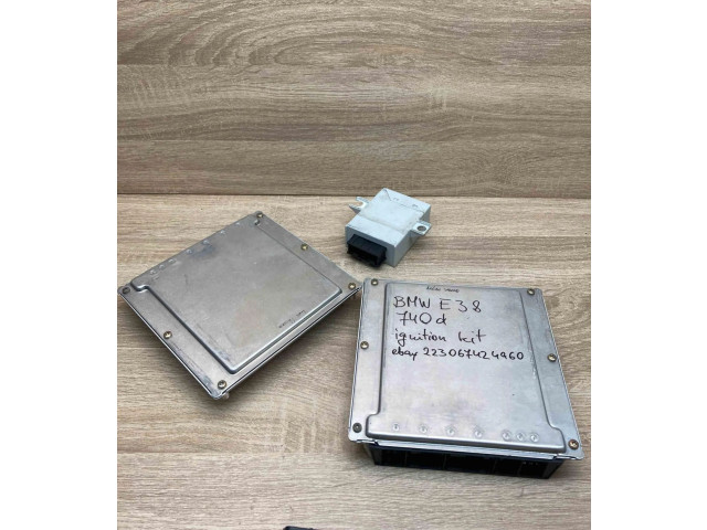 Řídící jednotka 7785954, 7785953   BMW 7 E38 1993