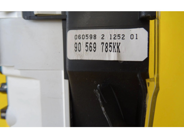 Přístrojová deska  Opel Vectra B 1998 9056978KK  