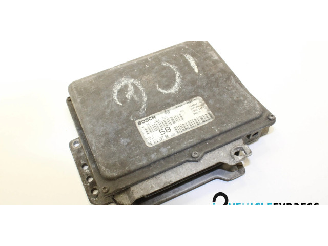 Блок управления двигателя 9631528780, 0261204788   Citroen Saxo