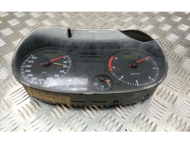 Přístrojová deska  Seat Leon (1M) 2000 W01M0920821B  