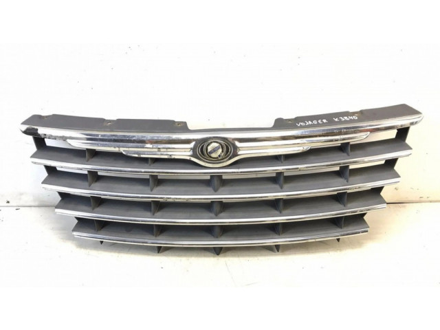 Передняя решётка Chrysler Voyager 2001-2004 года 04857802, 43511      