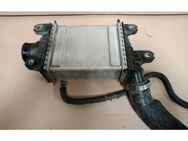 Интеркулер  68299296AA   Jeep Wrangler 