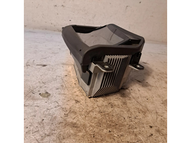 Дисплей    9262184   BMW X6 M