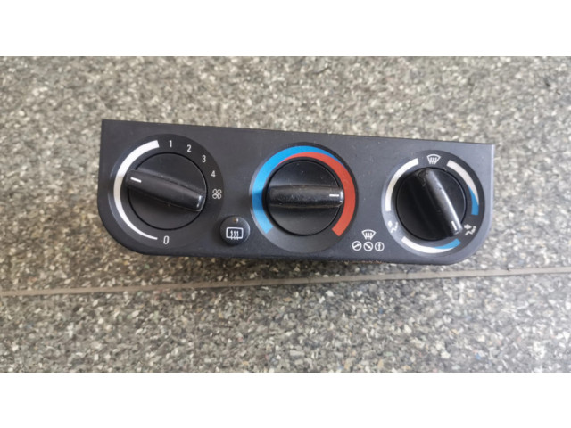 Блок управления климат-контролем 8362782   BMW 3 E36
