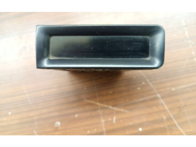Дисплей    93700   Peugeot 406