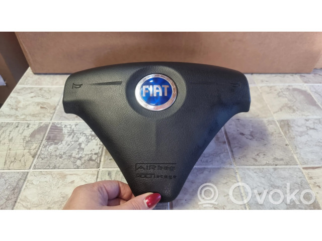 Подушка безопасности водителя MD051290065, 735399616   Fiat Croma