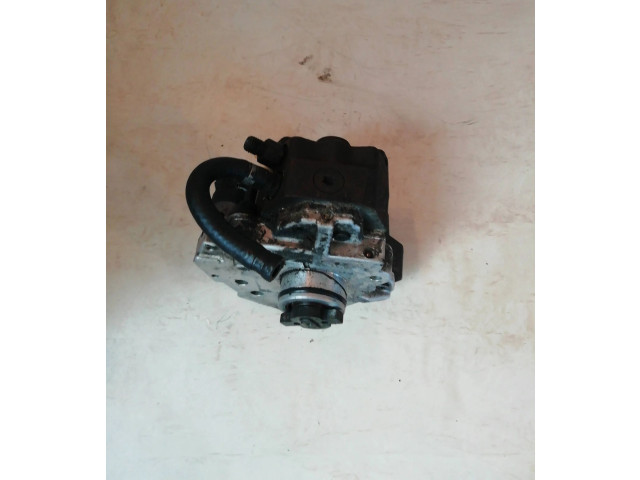 Vstřikovací čerpadlo 8642777   Volvo S80     