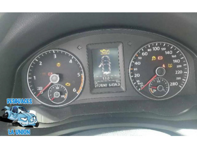 Панель приборов 3C8035195   Volkswagen Scirocco       