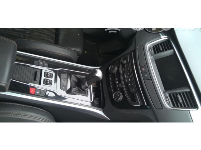   Pojistková skříňka 1667046180, 1667046180   Peugeot 508 2017