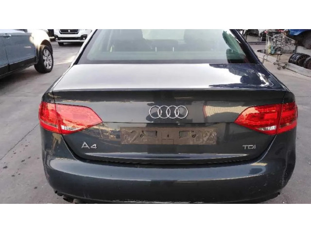 Задний фонарь  8K5945095K    Audi A4 Allroad   