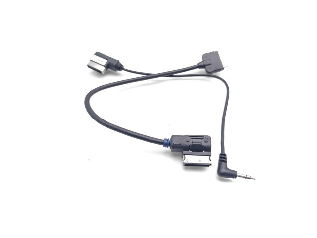 Разъем iPod 5W0035554B, 7P6035443   Volkswagen Touareg II