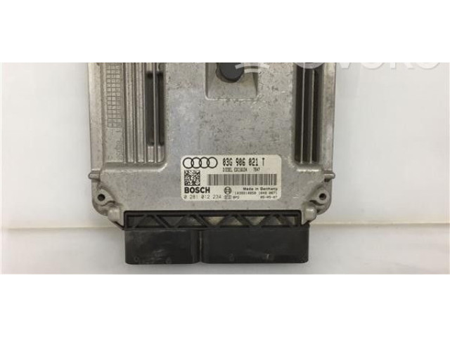 Řídící jednotka 03G906021T, 0281012234   Audi A3 S3 8P 2006