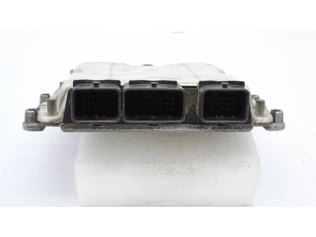 Řídící jednotka 9645534380, 92058300   Peugeot 607 2002