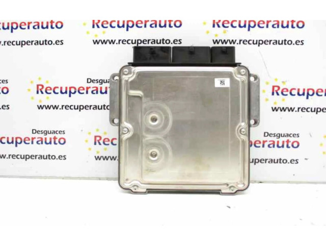 Řídící jednotka 237104376R   Renault Captur 2015