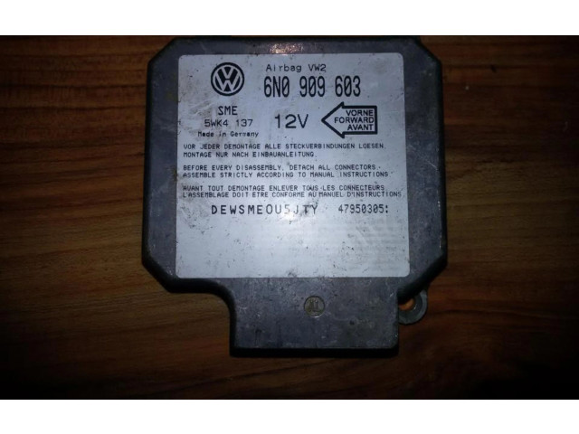Блок подушек безопасности 6N0909603, 5WK4137   Volkswagen Vento
