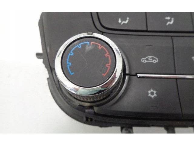 Блок управления климат-контролем 13429876   Opel Zafira C
