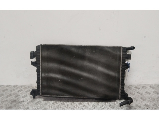 Vstřikovací lišta 5Q0121251EJ   Audi A3 S3 8V    CXSA 
