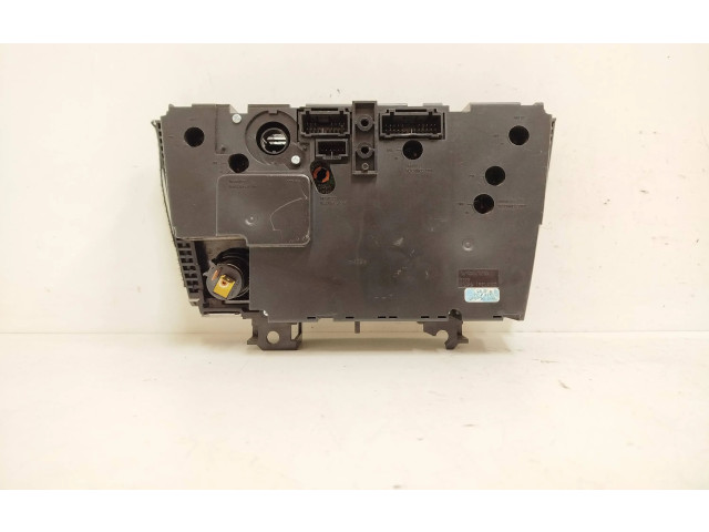 Блок управления климат-контролем M6E37900149, 7923   Volvo V70