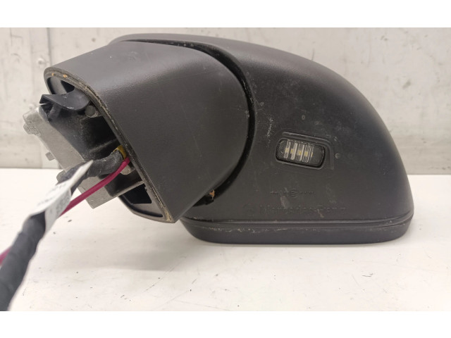 Zpětné zrcátko  Mercedes-Benz A W177 2019  A1778109902  
