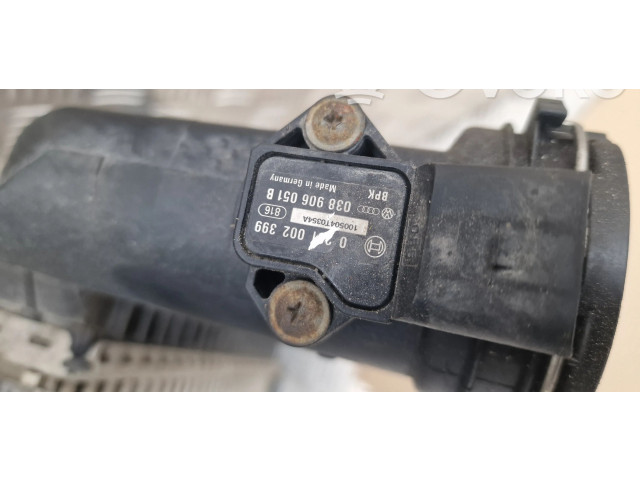 Интеркулер  038906051B, 100504T0354A   Volkswagen Caddy 