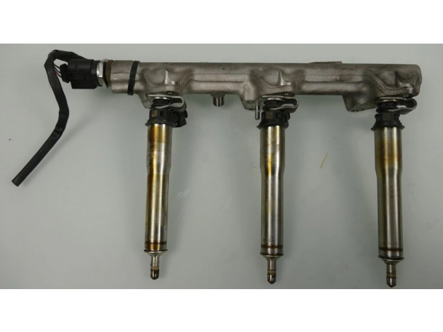 Форсунка A2720700187, 5B81M    Mercedes-Benz CLS C219 для бензинового двигателя 272985 3.5