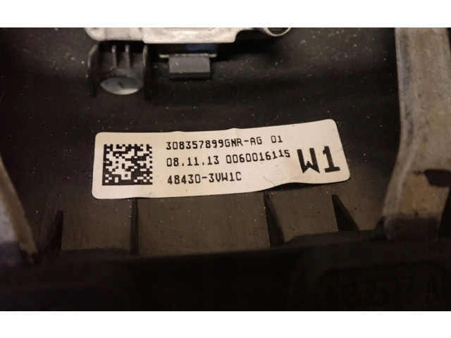 Volant Nissan Note (E12) 2014   