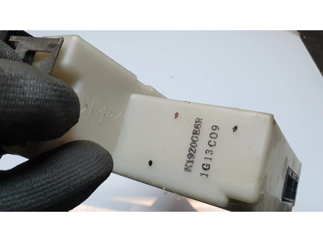 Блок управления климат-контролем K19Z0GE6R, 1G13C09   Mazda 626