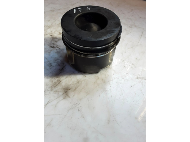 Píst 83L57   Audi A6 S6 C6 4F     