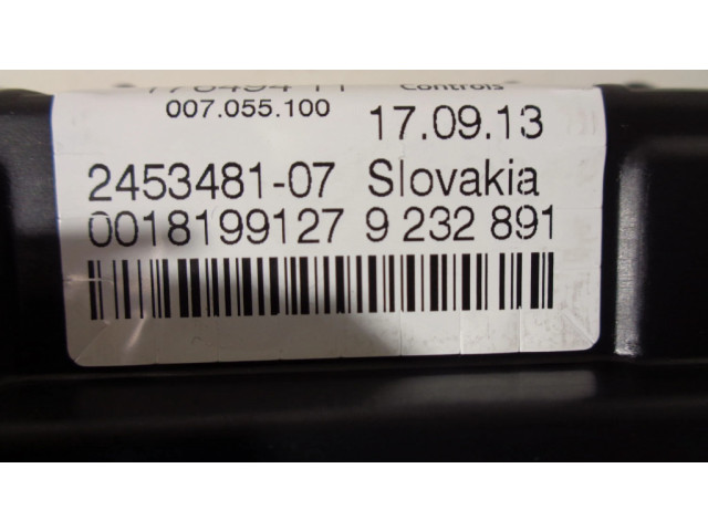 Přístrojová deska  BMW 1 F20 F21 2014 9325623, 6210932562301  