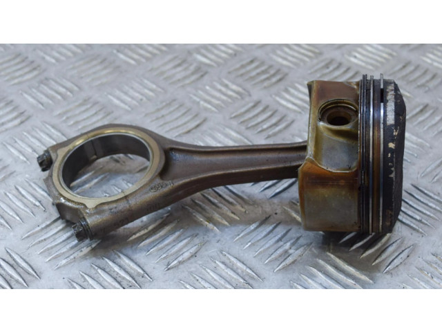 Píst 75244937521300   BMW 7 E65 E66  pro benzínový motor 6.0 N73 B60 A 
