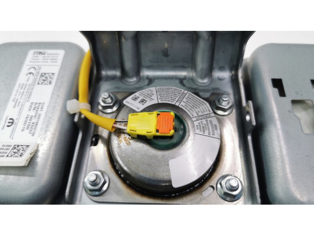 Подушка безопасности пассажира 00519833150, 93257   Jeep Renegade