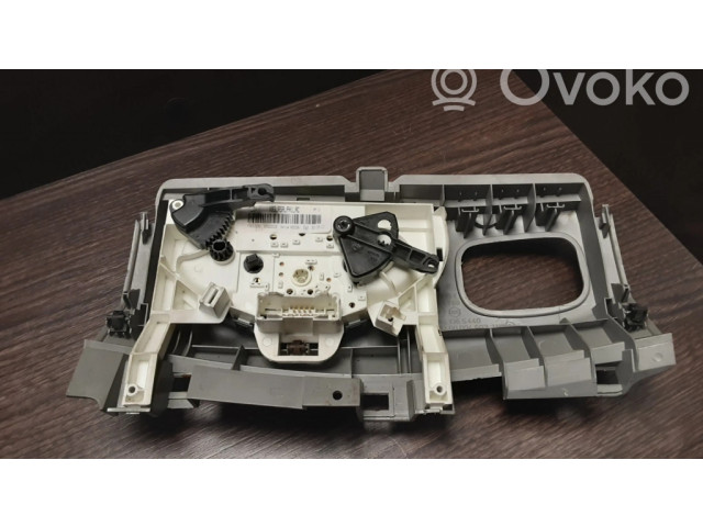 Блок управления климат-контролем X83RSAPH1AC, 69920002   Nissan Primastar