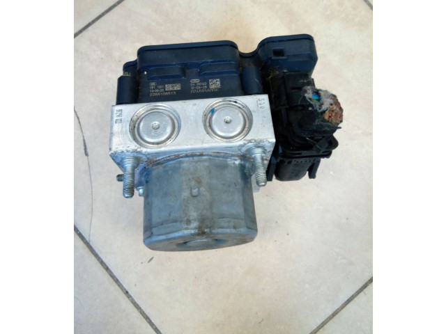 Jednotka ABS 0084317512   Mercedes-Benz  W176 2013